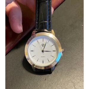 Unisex 37mm Silver Tone DF Watch, Black Band, New Battery